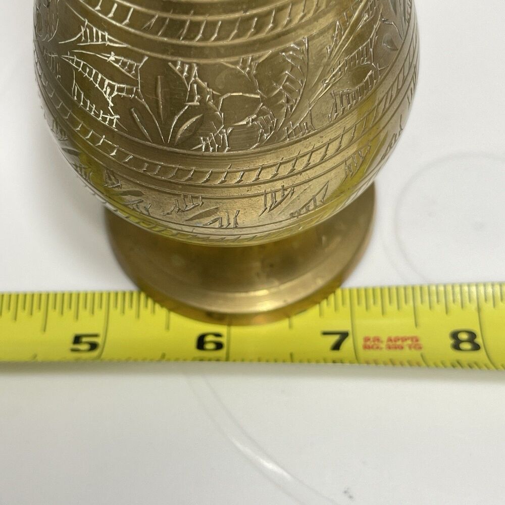 Vintage Etched Brass Floral Bud Vase Hand Engraved India Boho Decorative MCM - Picture 8 of 9